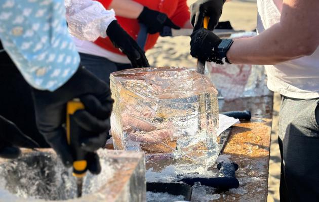 creatief teamuitje workshop ijssculpturen maken zandvoort uitjes 