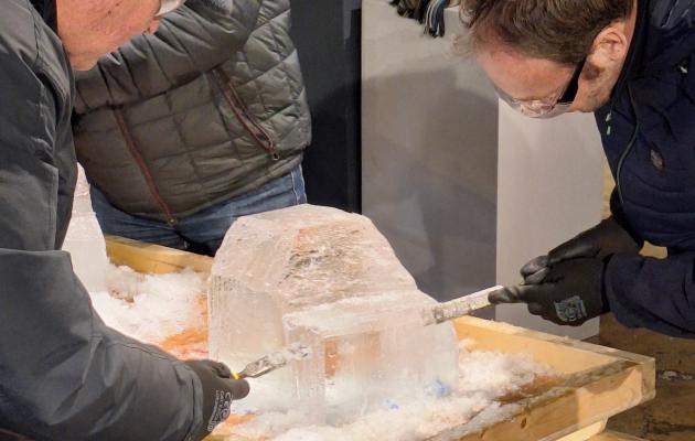 origineel bedrijfsuitje workshop ijssculpturen maken zandvoort