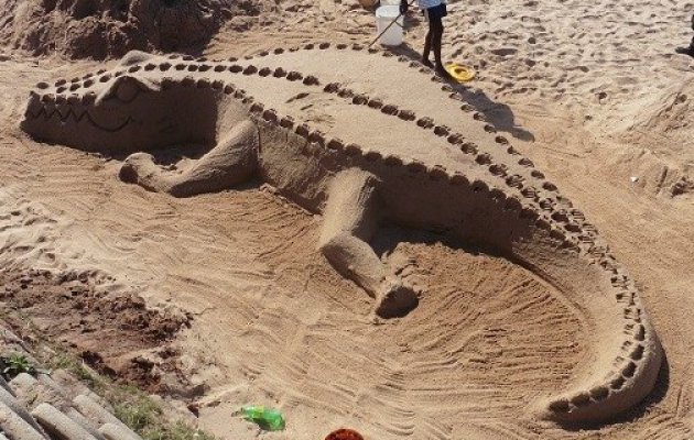 sand sculpturer company outing zandvoort